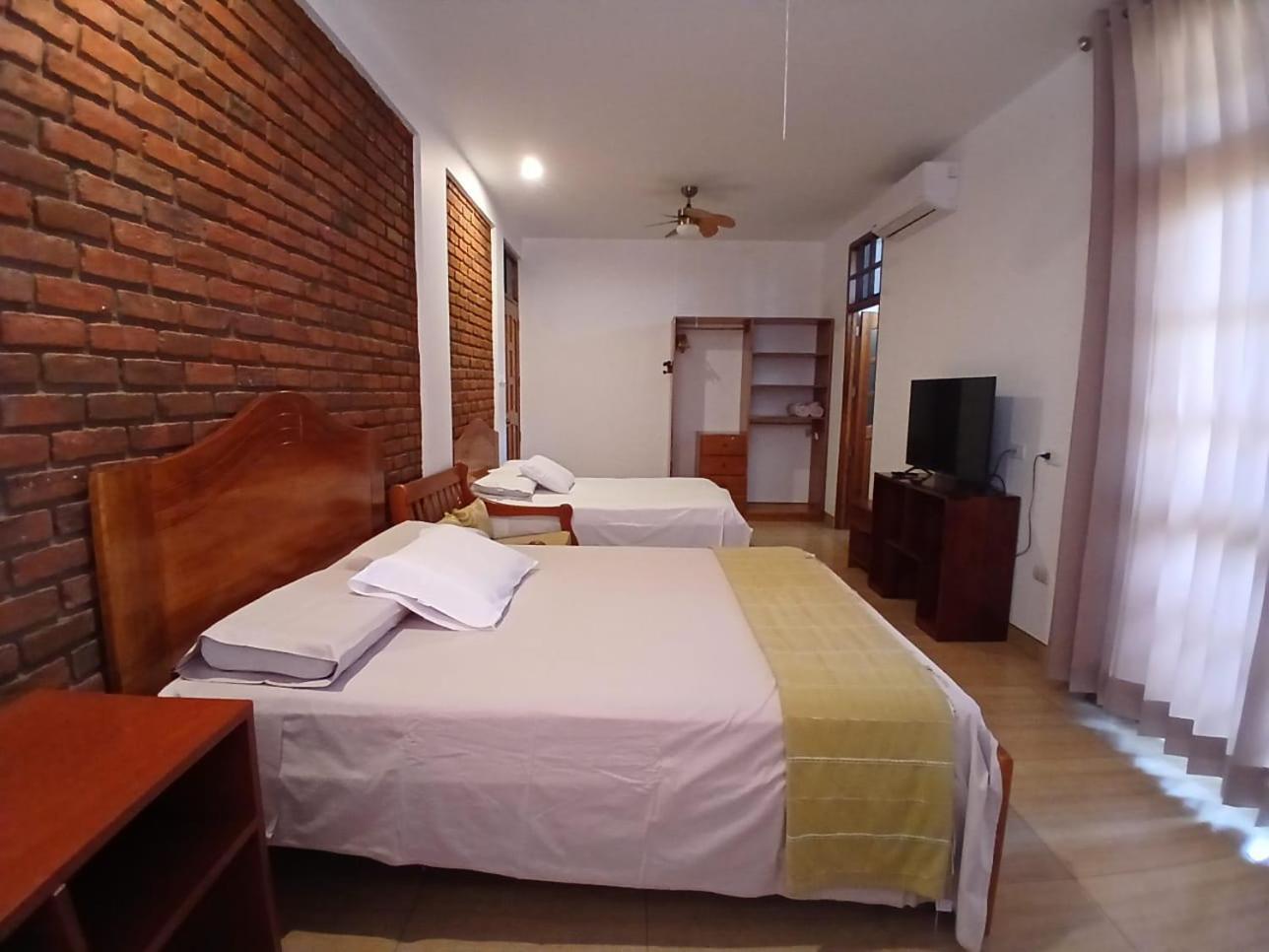 Alojamiento Familiar Custodia Tarapoto Bagian luar foto