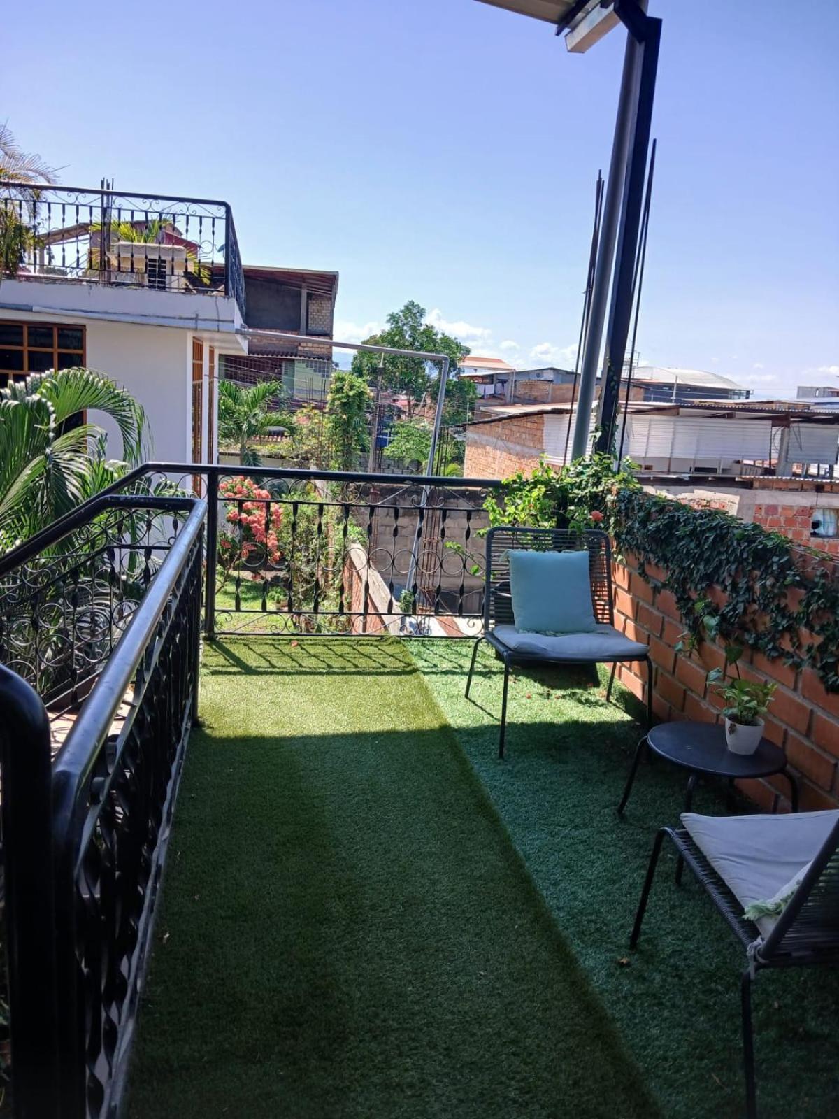 Alojamiento Familiar Custodia Tarapoto Bagian luar foto